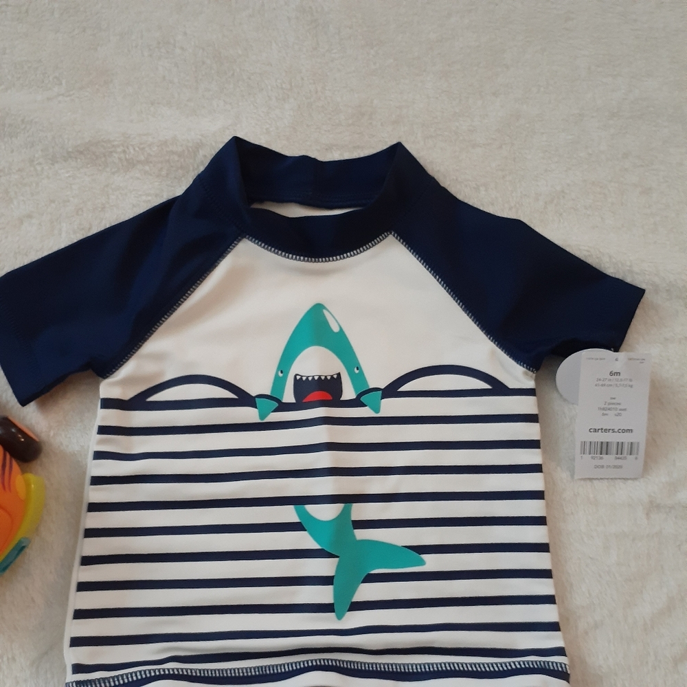 Carter's Baby Boys with graphic of Shark. - Picture 4 of 6